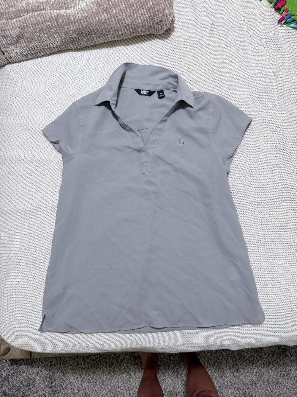 Chase Bank Women's Short Sleeve Blouse - Light Gray